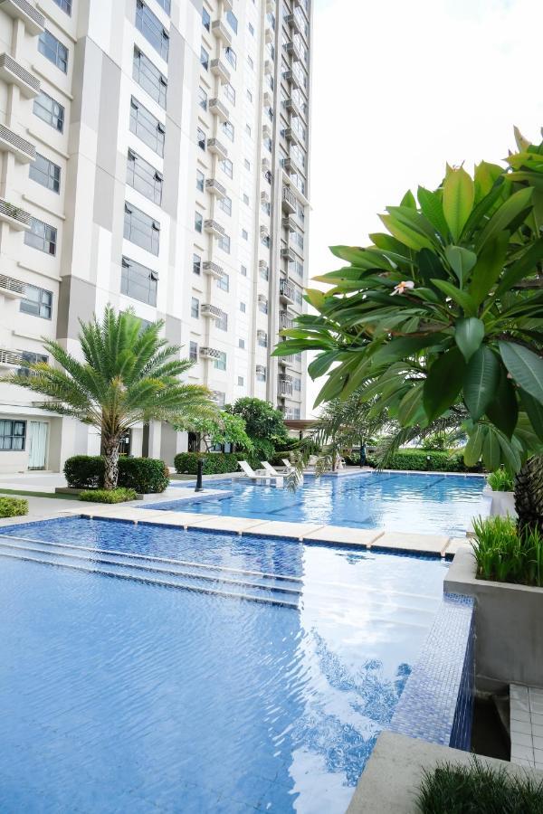 Ezeniel'S Place At Horizons 101 Condominium Cebu Екстериор снимка