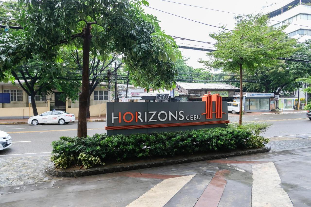 Ezeniel'S Place At Horizons 101 Condominium Cebu Екстериор снимка